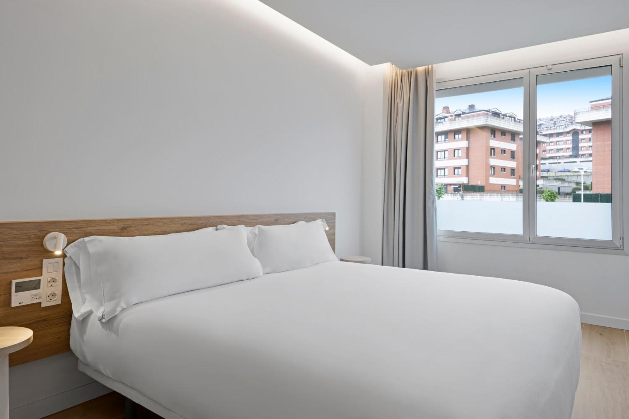 B&B Hotel Castro Urdiales Exterior photo